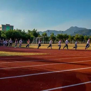 宜昌計(jì)算機(jī)學(xué)校 培養(yǎng)軟件開發(fā)人才的搖籃